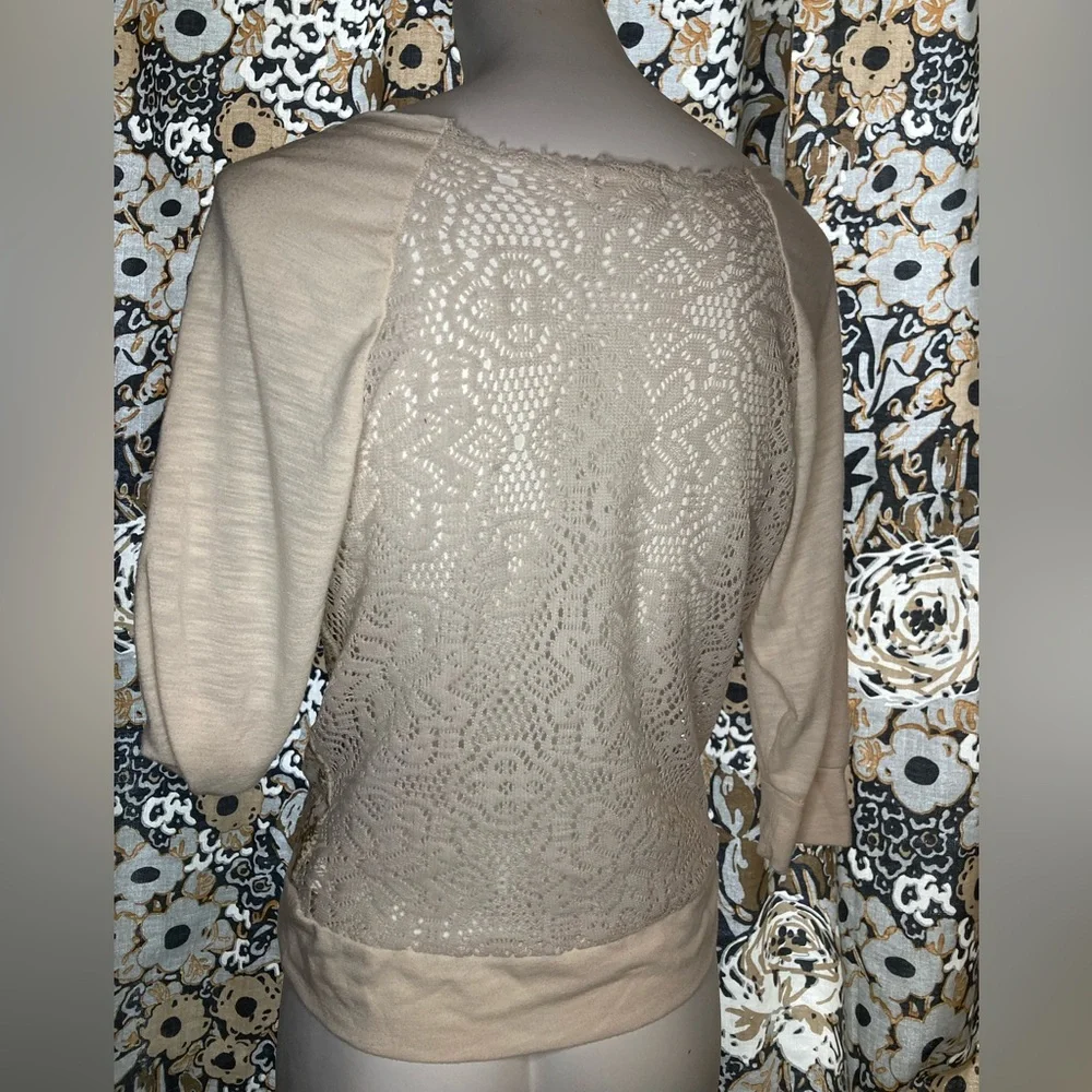 Belle du Jour Metallic front crocheted back - Picture 3 of 5